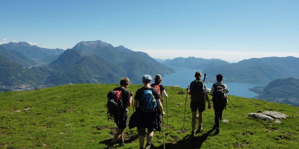 Viel-Spass-beim-muehelosen-Bergwandern-mit-der-Frauen-Wanderreise-von-Almzeit